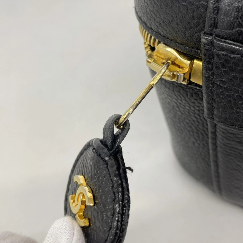 CHANEL Black Caviar Leather Vanity Bag - Picture 8 of 10